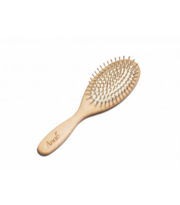 Wooden hairbrush for fine or thick hair