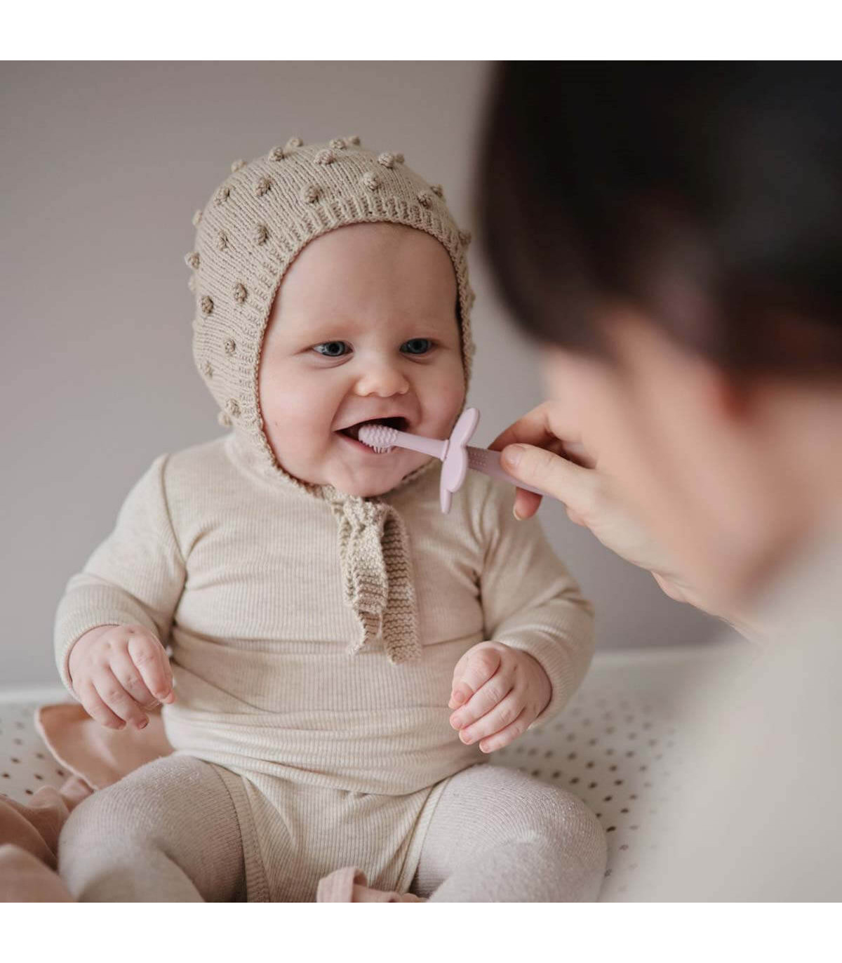 Mushie - Brosse à dents bébé en silicone – Soft Lilac