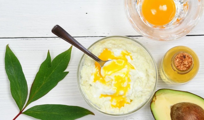 Our tested recipes for face and hair masks with egg